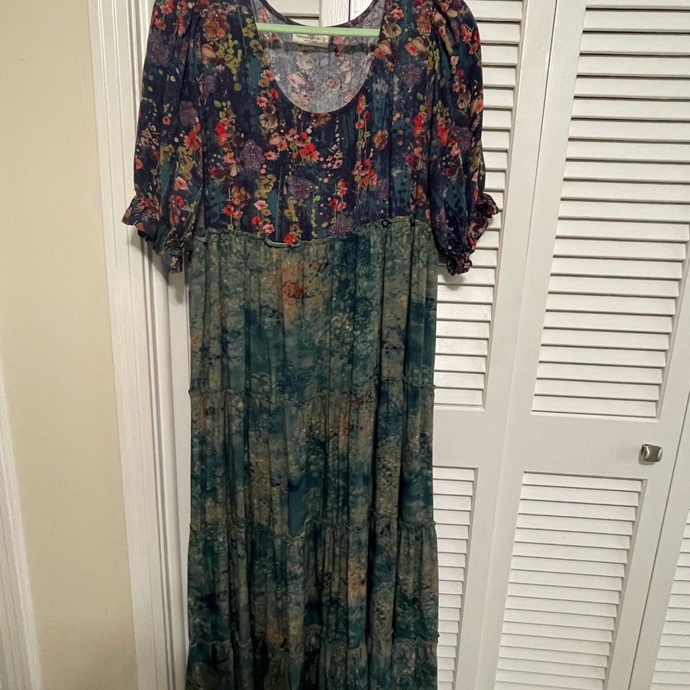 NATURAL LIFE COLLETTE Blue and Green Tiered Maxi Dress